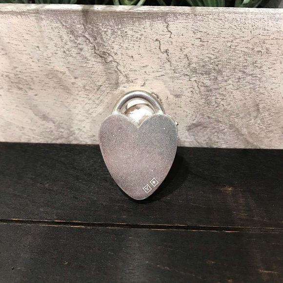 🆕 Vilmain Silver Heart lock - Picture 2 of 5